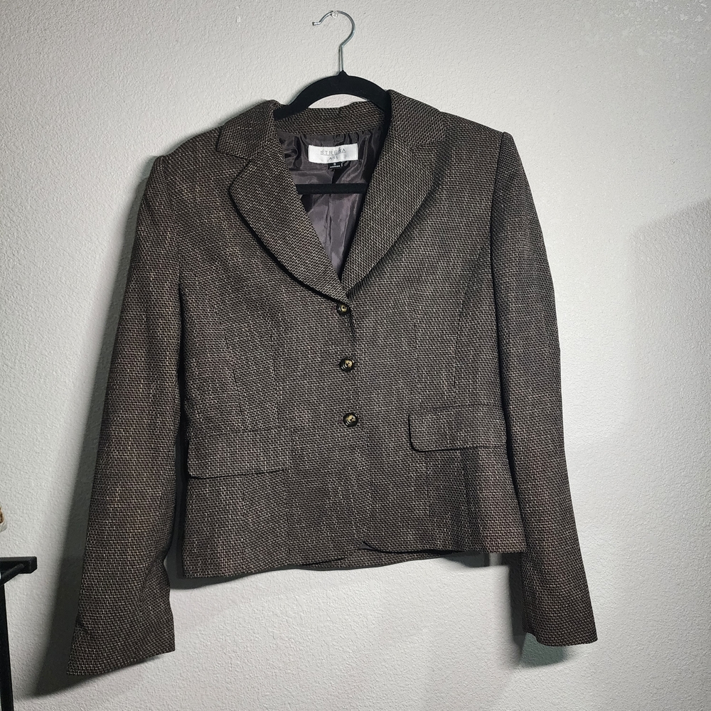 Elegant Brown Women's Blazer